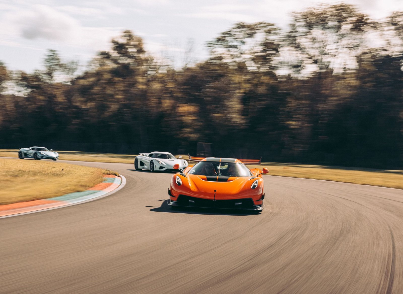 Koenigsegg driving technology overview – aerodynamics and handling Koenigsegg driving technology overview – aerodynamics and handling